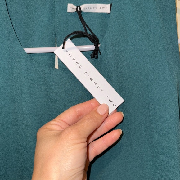 New! REVOLVE Green Sleeveless Shift Dress - Picture 10 of 13